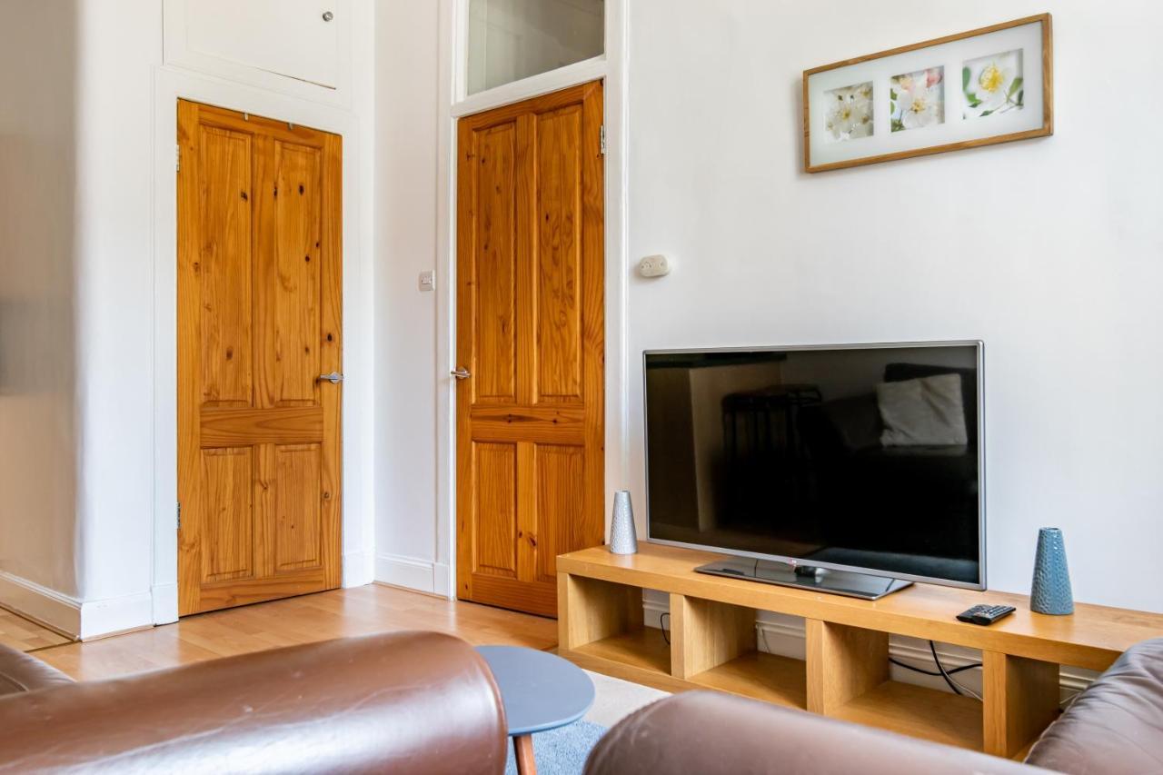Amazing Apartments - Dalgety St - Near Holyrood Edinburgh Exteriér fotografie