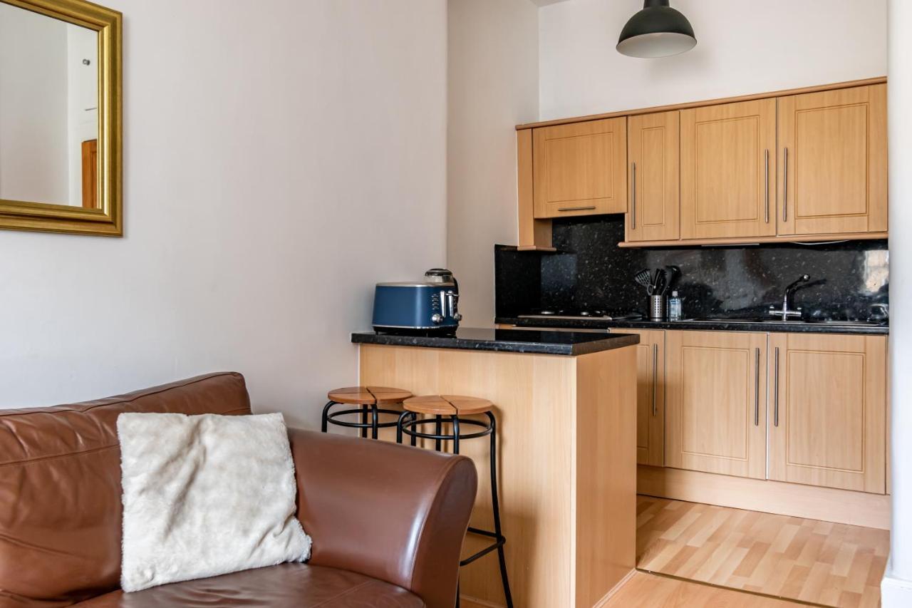 Amazing Apartments - Dalgety St - Near Holyrood Edinburgh Exteriér fotografie